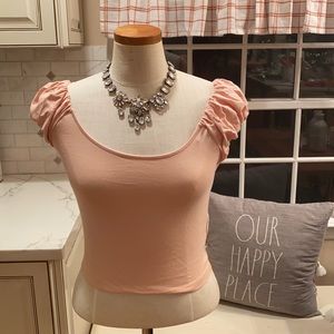 NWT FOREVER 21 SOFT PINK CAP SLEEVE CROP TOP